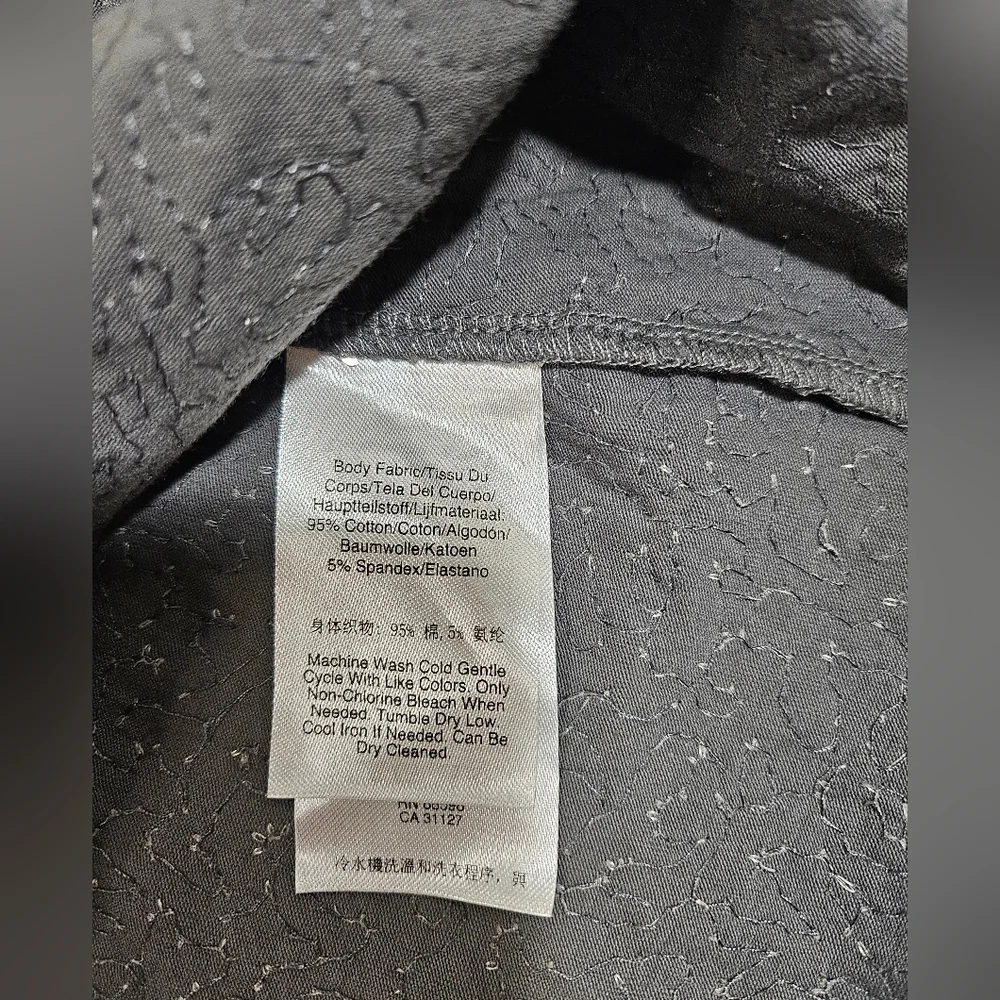 NWT DKNY Gray Scoop Neck Sequin T Shirt Large - Picture 7 of 7